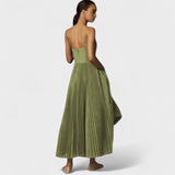 Íde - Elegant Pleated Maxi Dress