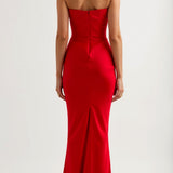 Aveen - Graceful Maxi Dress