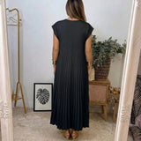Anaïs - Flowing Pleated Maxi Dress