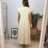 Anaïs - Flowing Pleated Maxi Dress